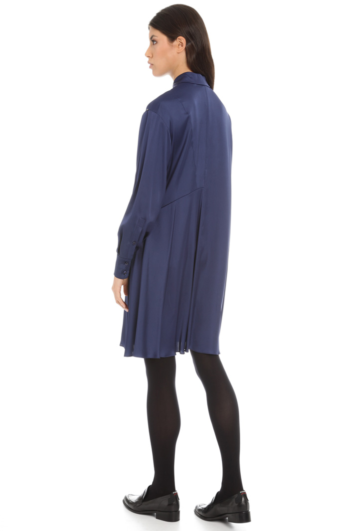 Satin chemisier dress Intrend Satin chemisier dress Intrend