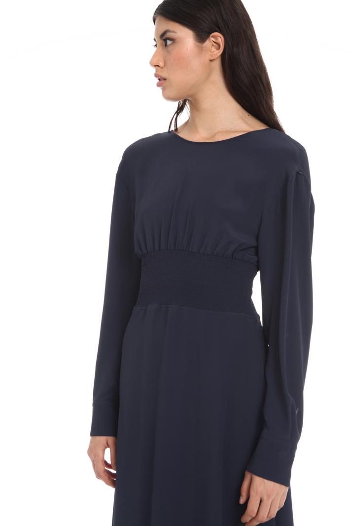 Crepe midi dress Intrend Crepe midi dress Intrend