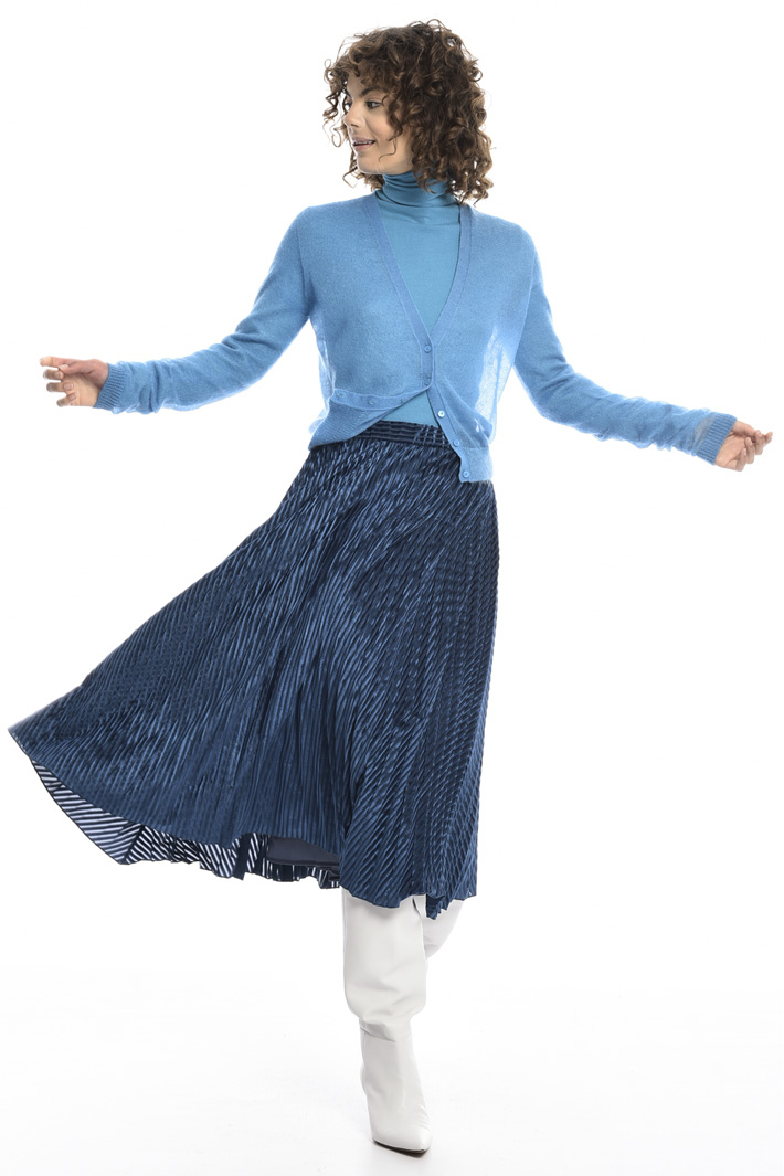 Mohair gauze cardigan
Intrend Mohair gauze cardigan
Intrend