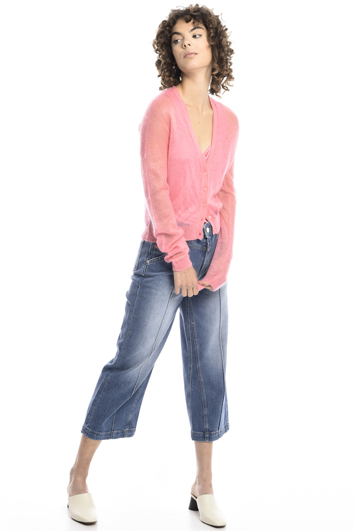 Mohair gauze cardigan
Intrend Mohair gauze cardigan
Intrend
