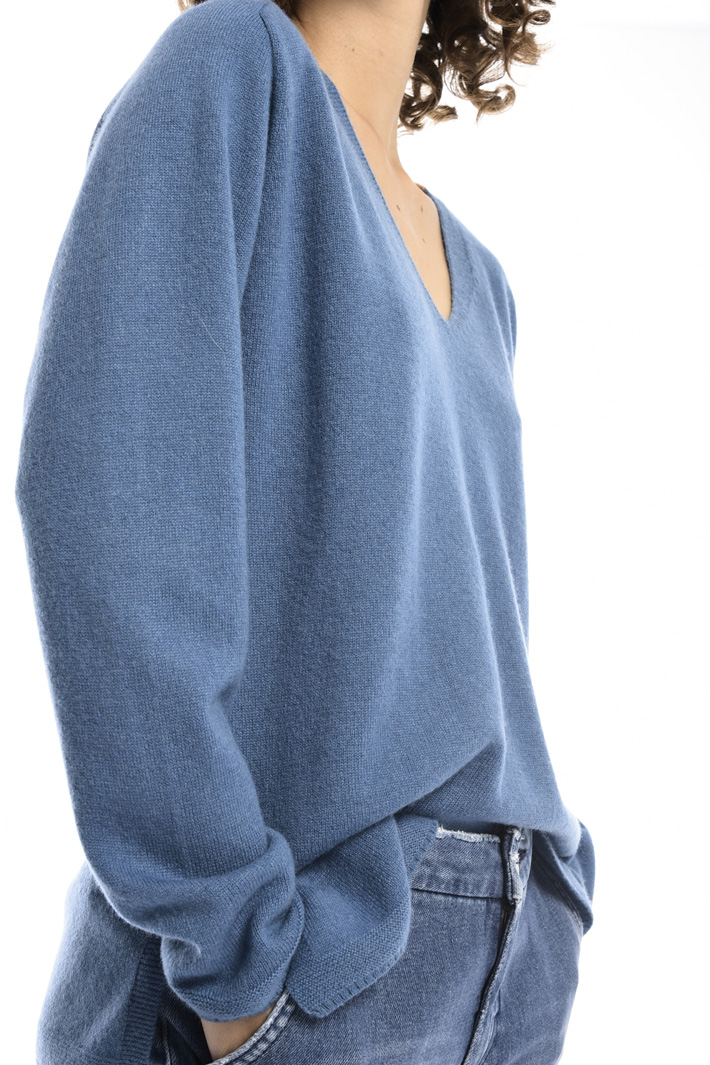 Two-tone sweater Intrend Two-tone sweater Intrend