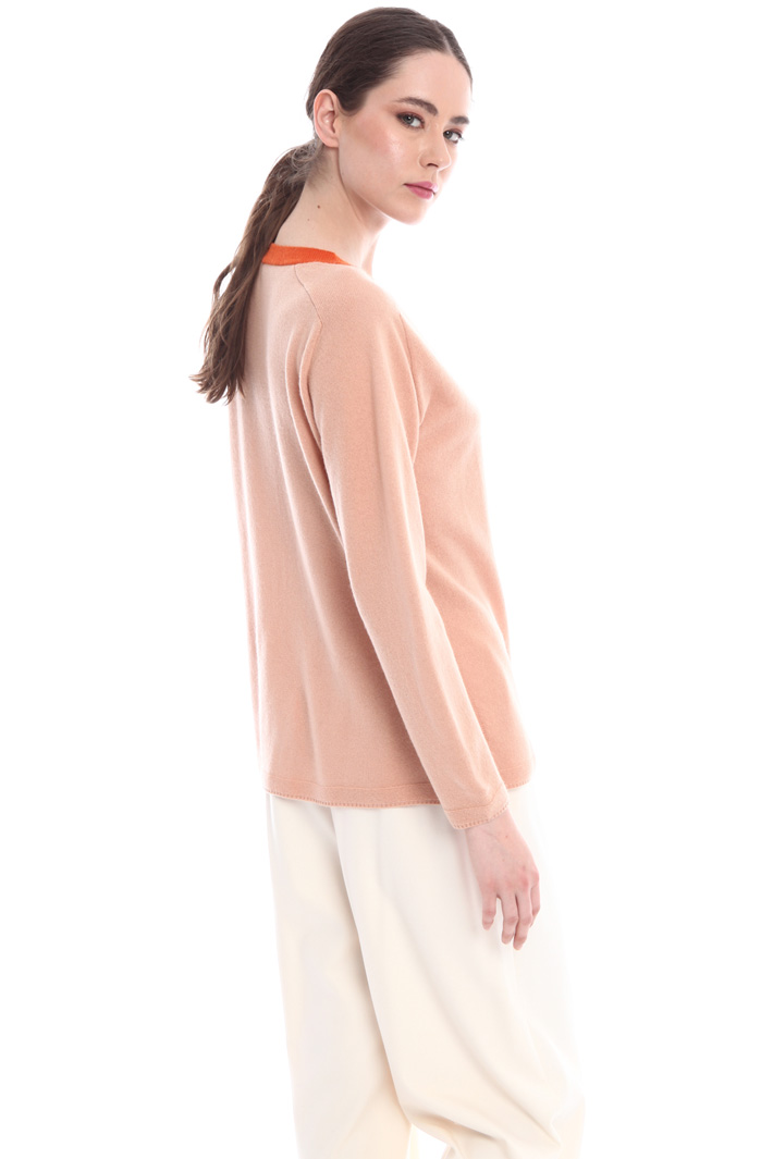 Two-tone sweater Intrend Two-tone sweater Intrend