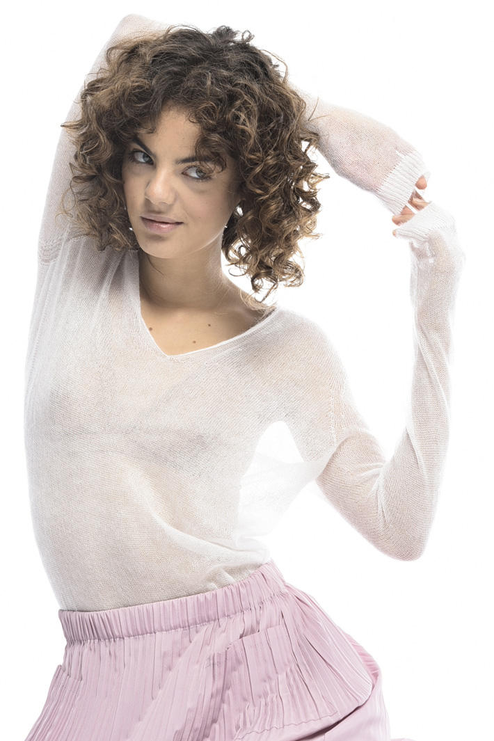 Mohair gauze sweater
Intrend Mohair gauze sweater
Intrend