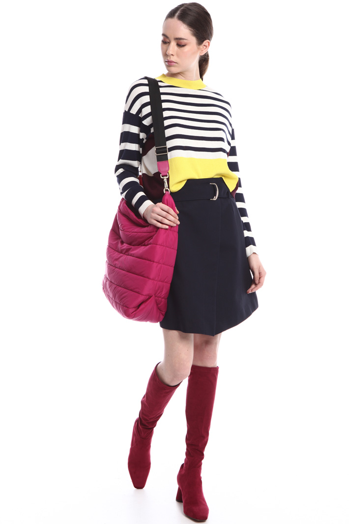 Striped silk blend sweater
Intrend Striped silk blend sweater
Intrend