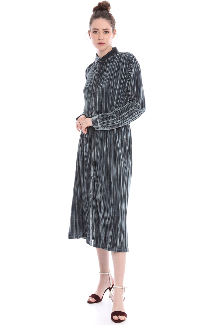 Velvet shirt dress Intrend Velvet shirt dress Intrend