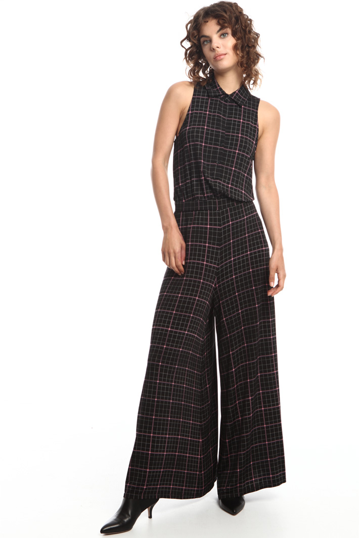 Wide-leg jumpsuit
Intrend Wide-leg jumpsuit
Intrend