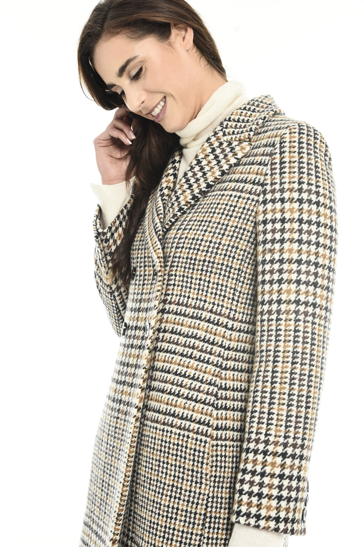 Double-breasted wool coat Intrend Double-breasted wool coat Intrend
