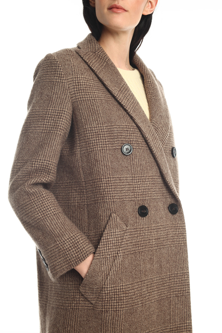 Double-breasted wool coat Intrend Double-breasted wool coat Intrend