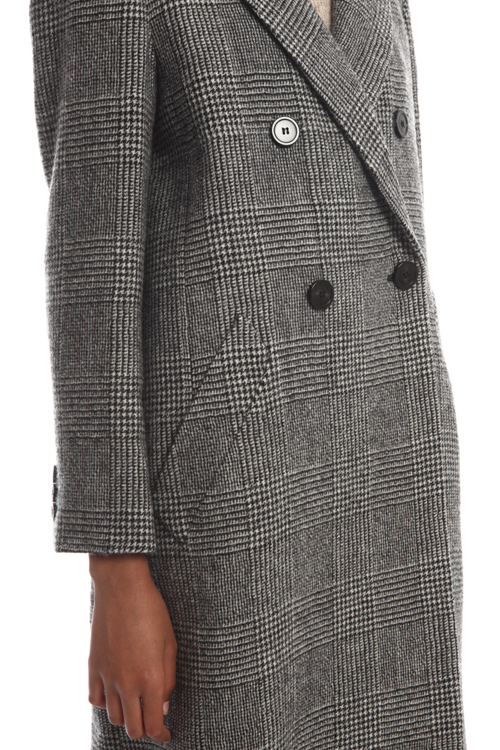 Double-breasted wool coat Intrend Double-breasted wool coat Intrend