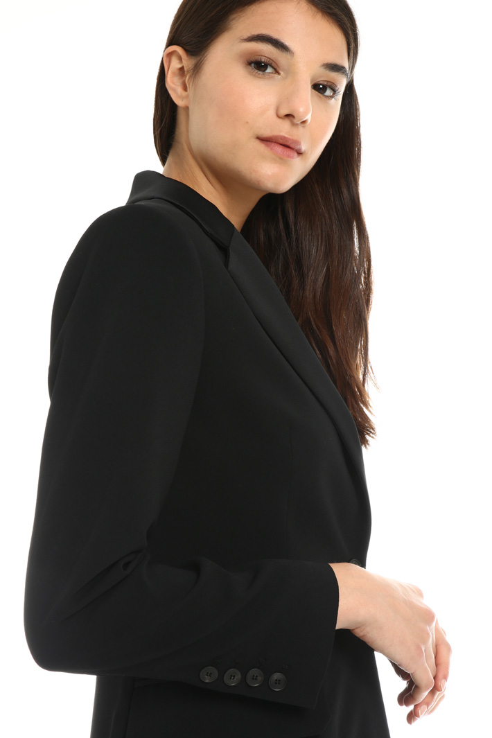 Crepe enver satin blazer Intrend Crepe enver satin blazer Intrend