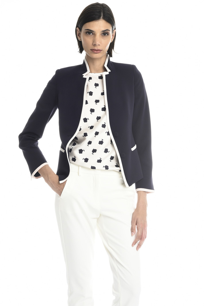 Slim fit cady blazer Intrend Slim fit cady blazer Intrend