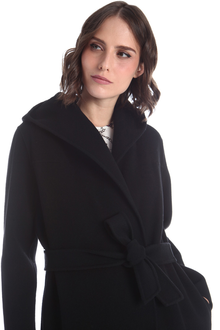 Cappotto in lana con cappuccio Intrend Cappotto in lana con cappuccio Intrend