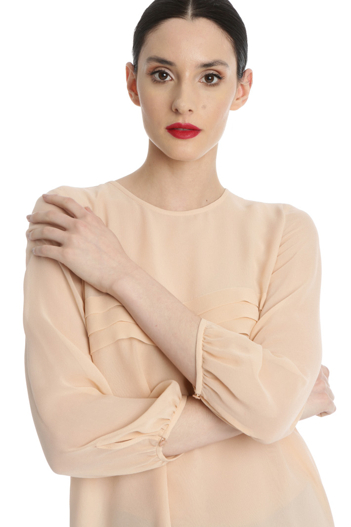Silk georgette blouse Intrend Silk georgette blouse Intrend