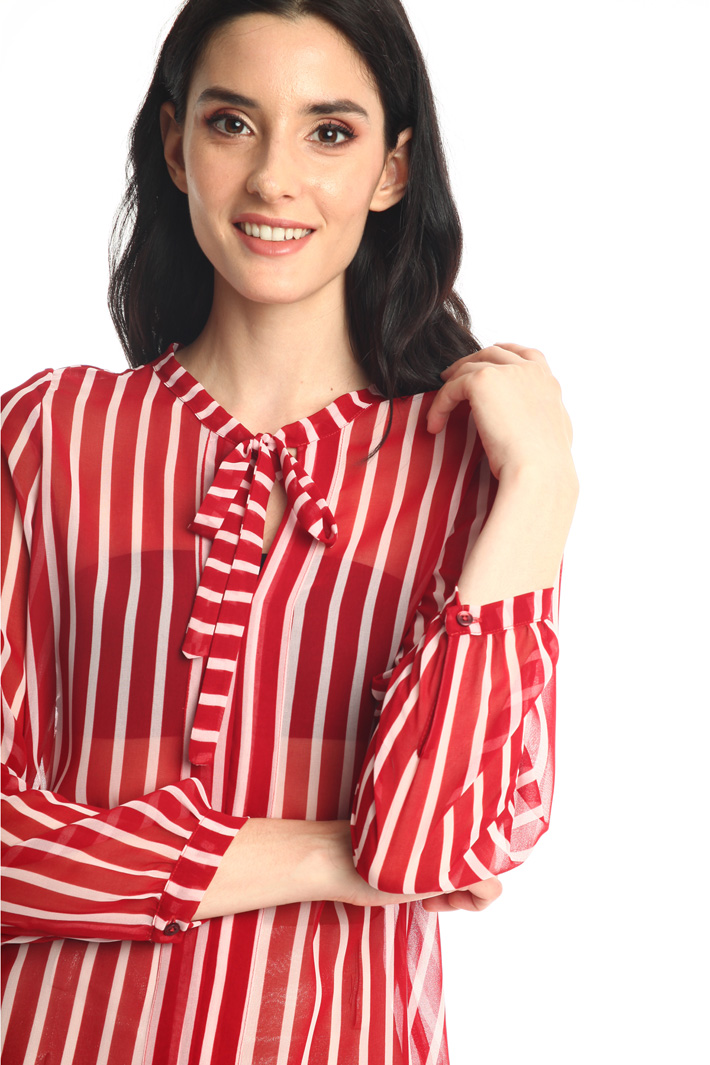 Printed georgette blouse Intrend Printed georgette blouse Intrend