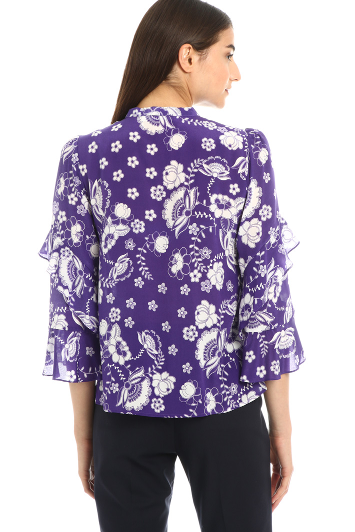 Pure crepe silk shirt Intrend Pure crepe silk shirt Intrend