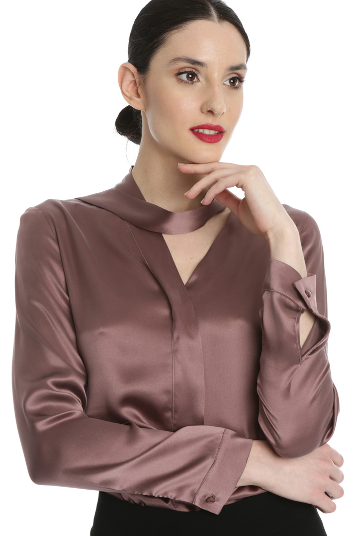 Stretch silk blouse Intrend Stretch silk blouse Intrend