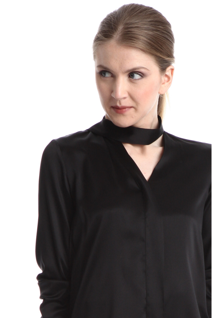 Stretch silk blouse Intrend Stretch silk blouse Intrend
