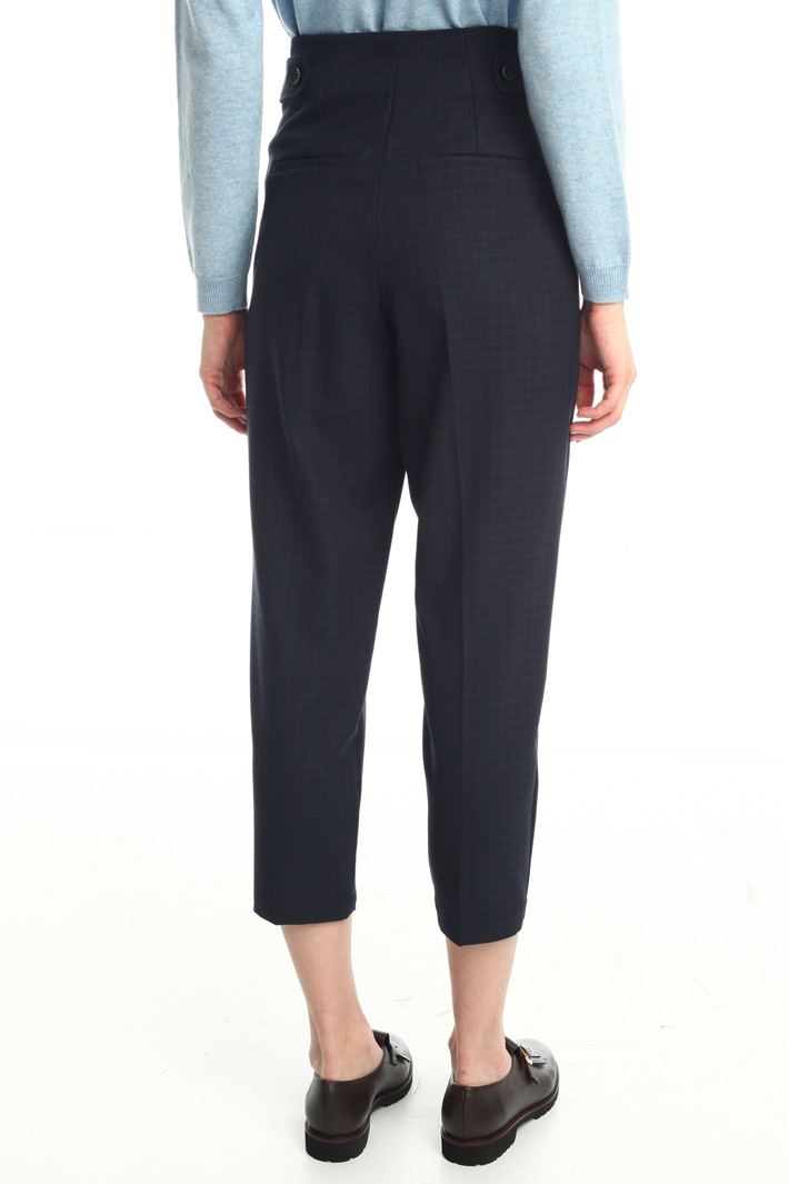 Viscose carrot trousers Intrend Viscose carrot trousers Intrend