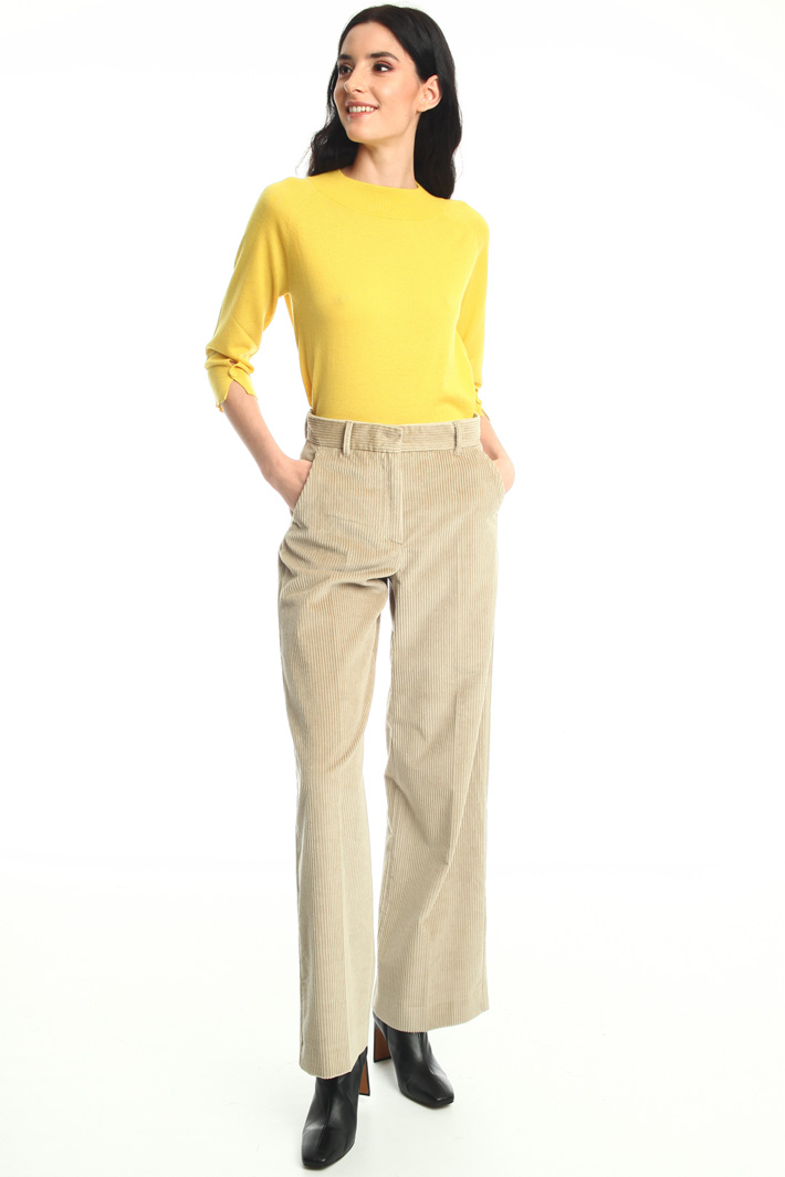 Straight leg corduroy trousers Intrend Straight leg corduroy trousers Intrend