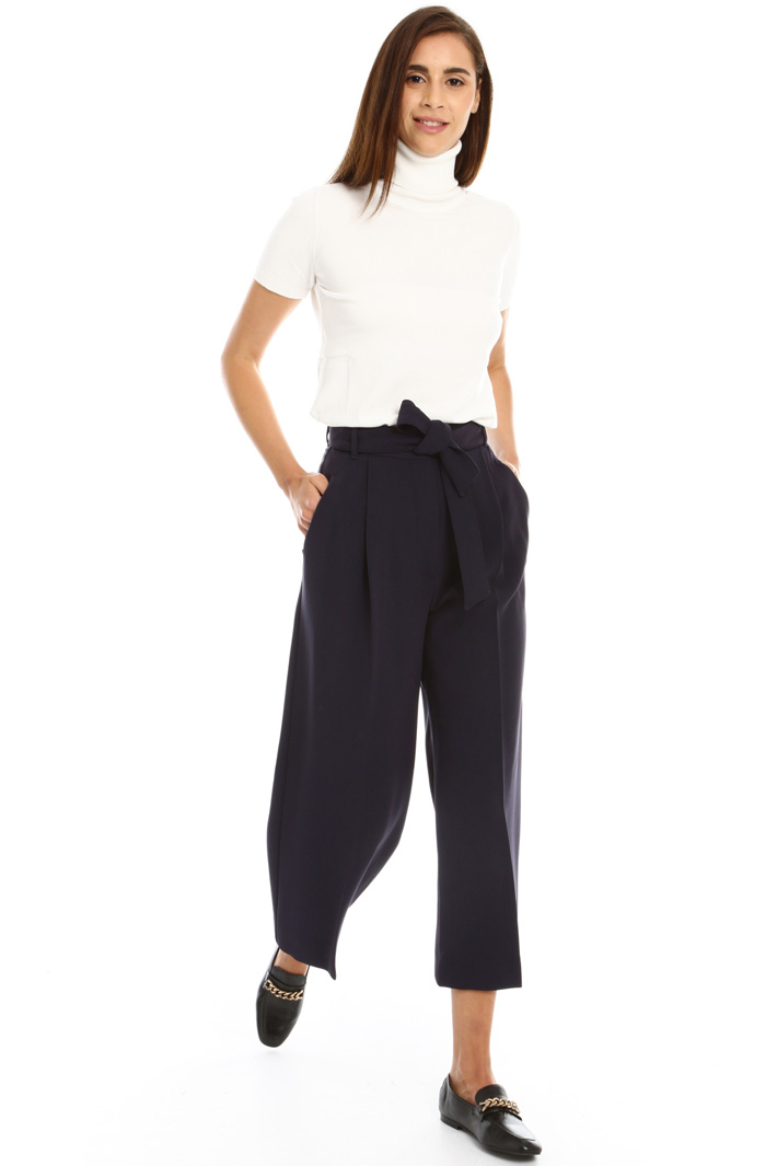 Pantaloni cropped in cady Intrend Pantaloni cropped in cady Intrend