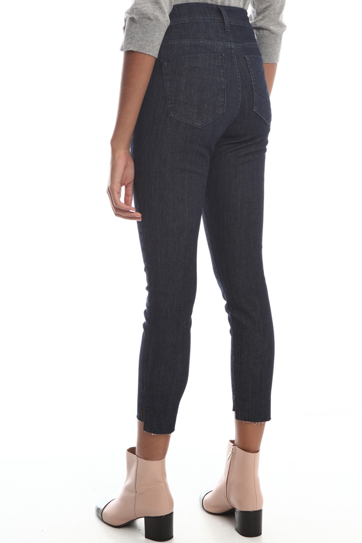 Straight cropped trousers Intrend Straight cropped trousers Intrend
