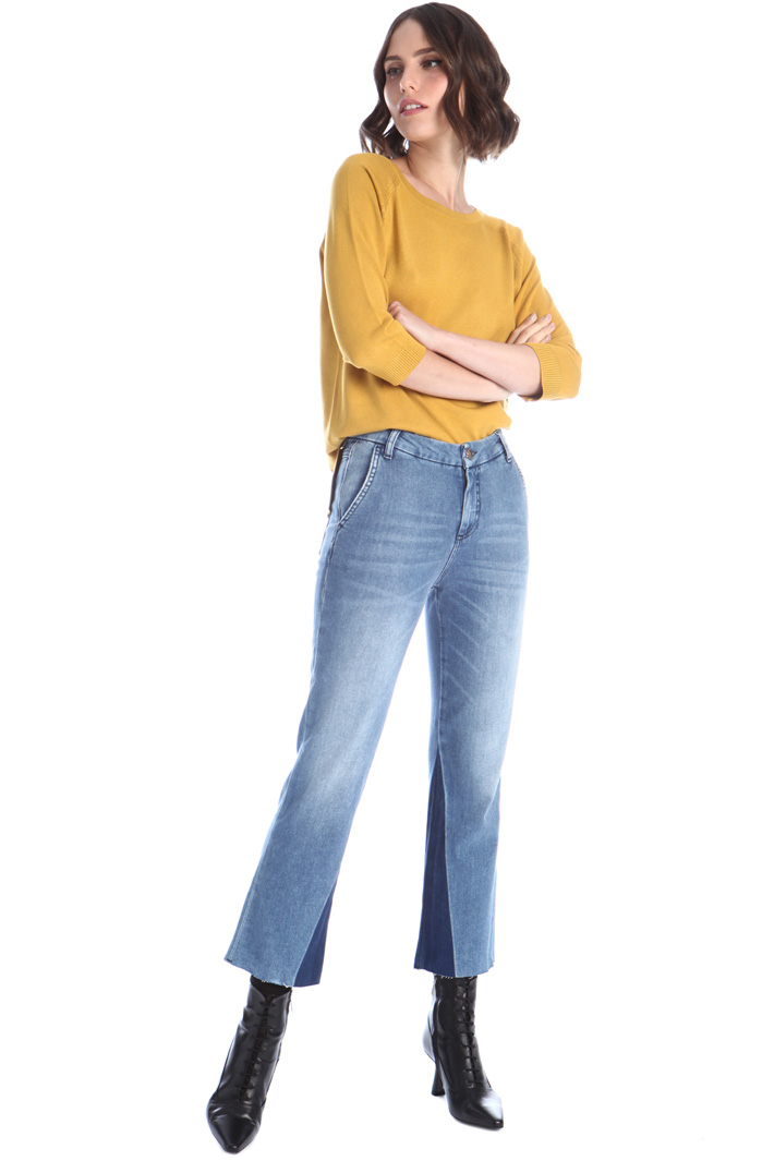 Two-tone jeans
Intrend Two-tone jeans
Intrend