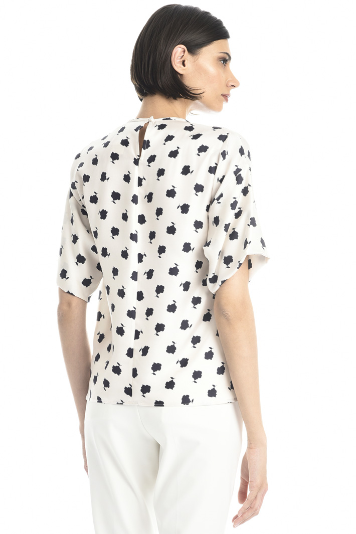 Silk twill blouse Intrend Silk twill blouse Intrend