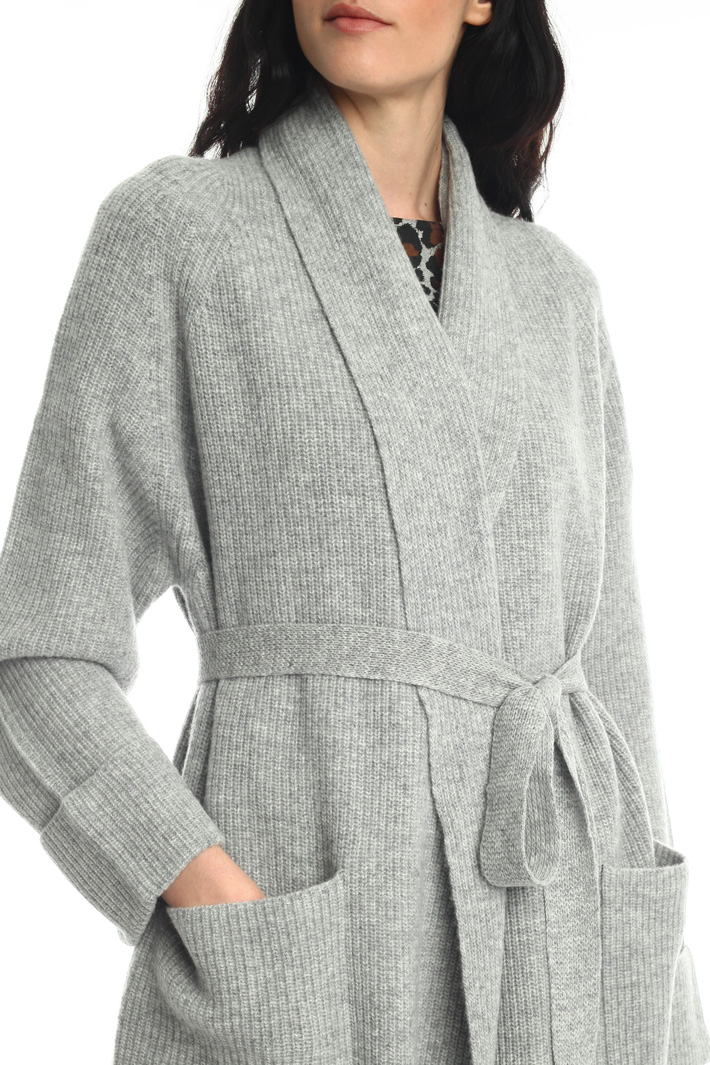 Cardigan oversize in lana Cardigan oversize in lana