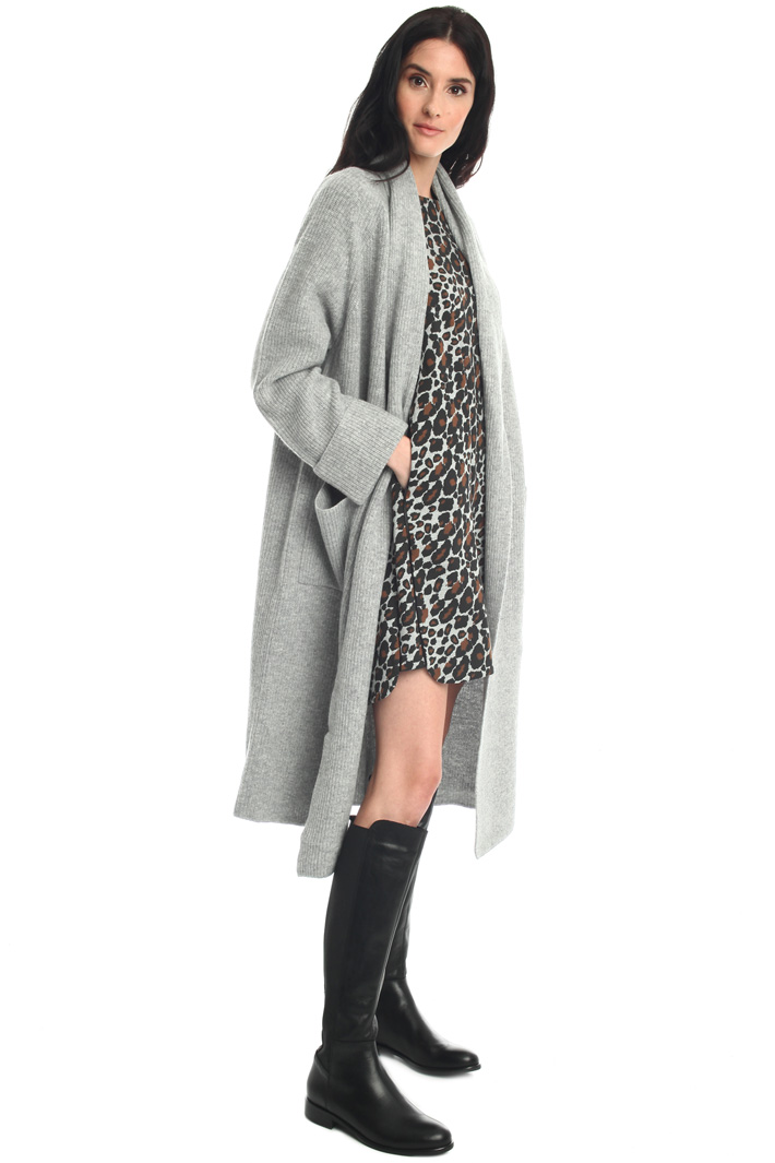 Cardigan oversize in lana Cardigan oversize in lana