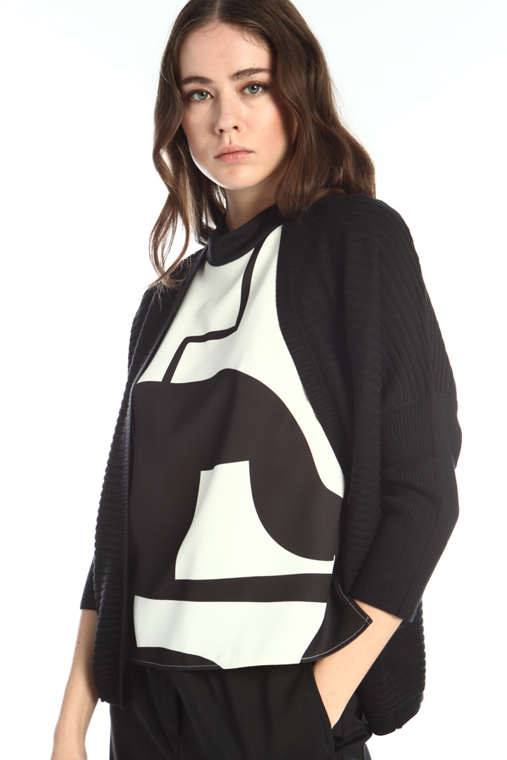 Ribbed viscose cardigan Intrend Ribbed viscose cardigan Intrend