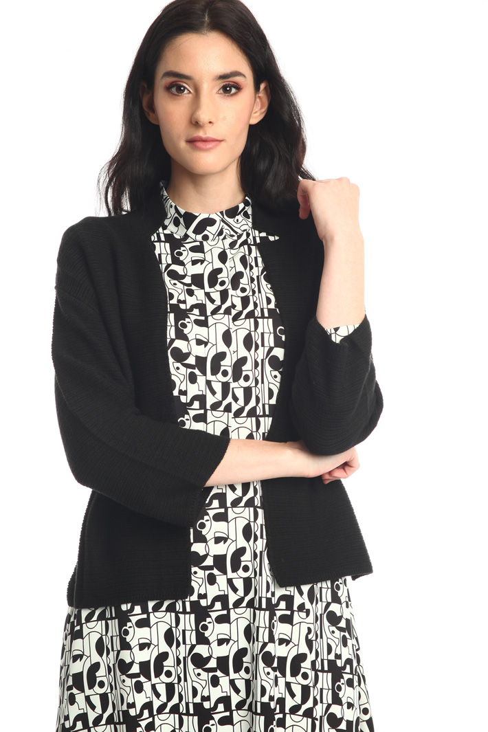 Short wool cardigan Intrend Short wool cardigan Intrend
