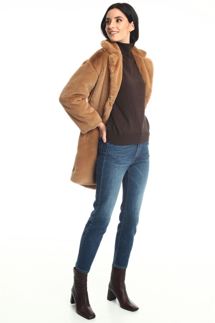 Wool blend turtleneck sweater Intrend Wool blend turtleneck sweater Intrend