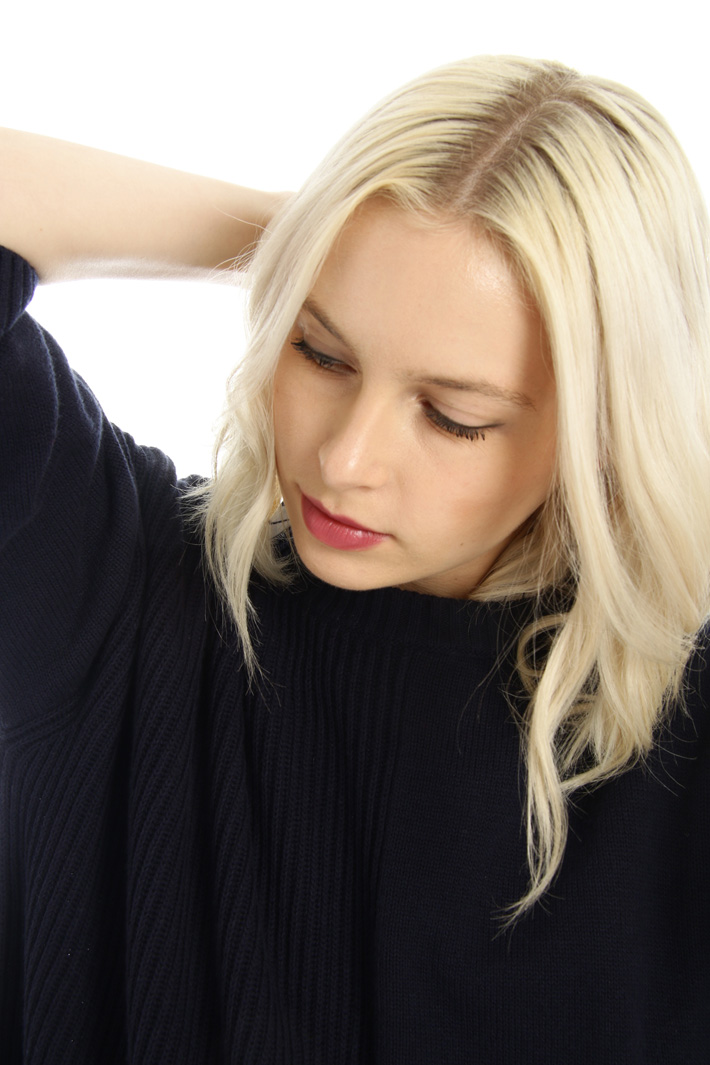 Wool and cotton sweater Intrend Wool and cotton sweater Intrend