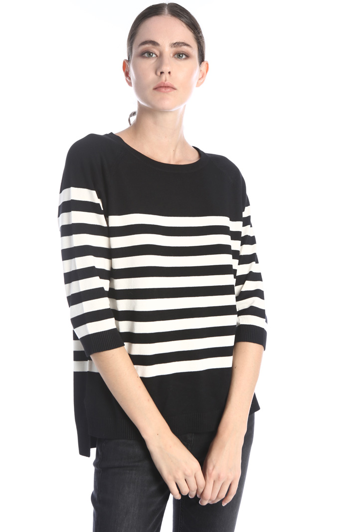 Viscose sweater Intrend Viscose sweater Intrend