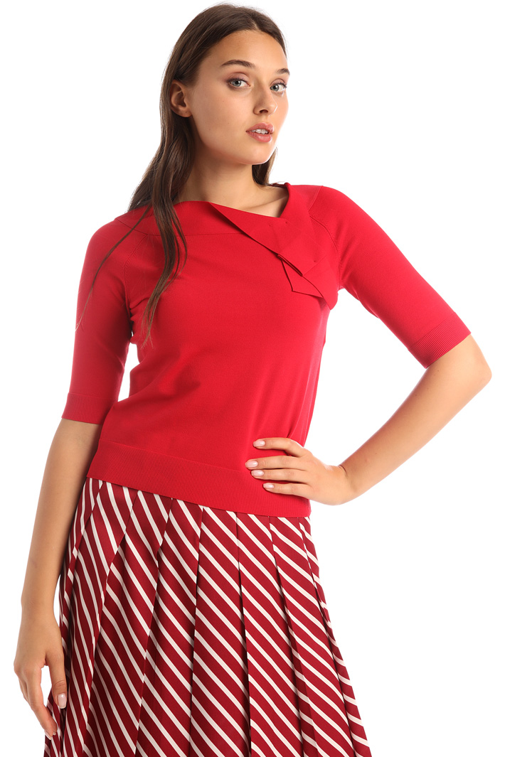 Maglia in viscosa con fiocco Intrend Maglia in viscosa con fiocco Intrend
