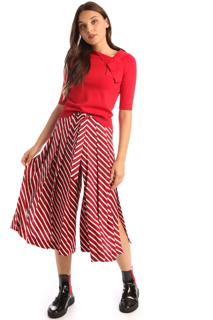 Maglia in viscosa con fiocco Intrend Maglia in viscosa con fiocco Intrend