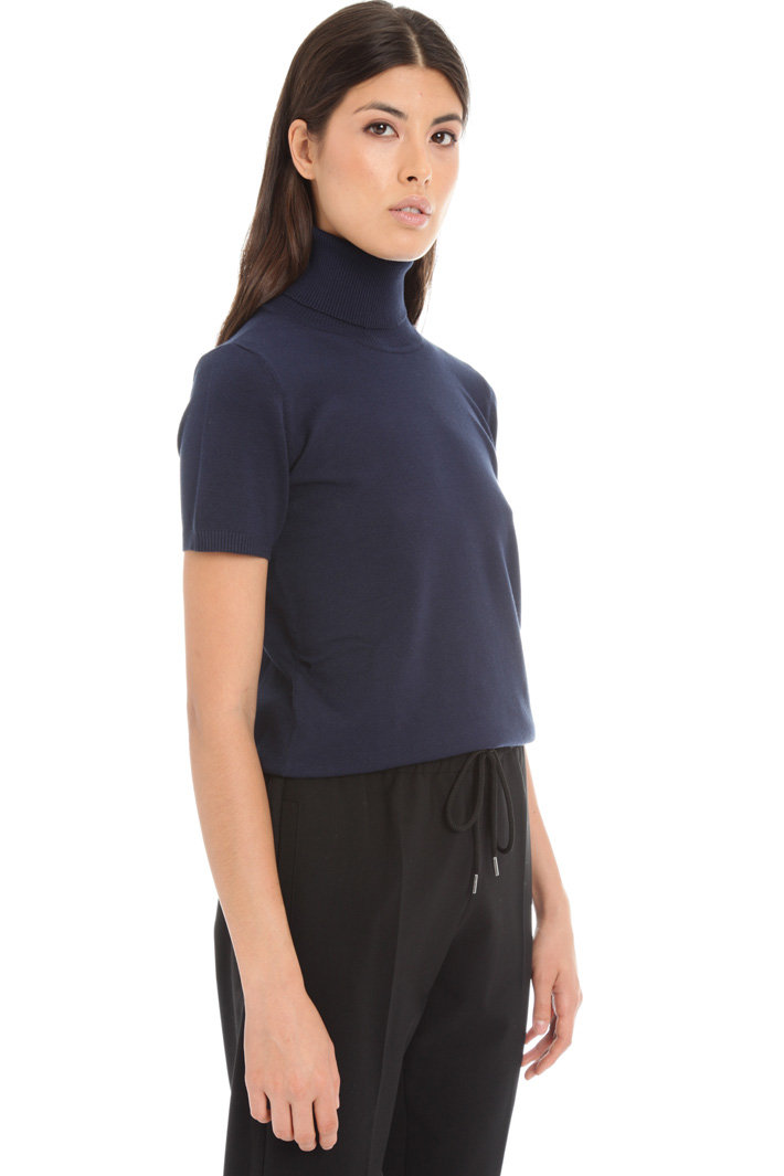 Short sleeved turtleneck Intrend Short sleeved turtleneck Intrend