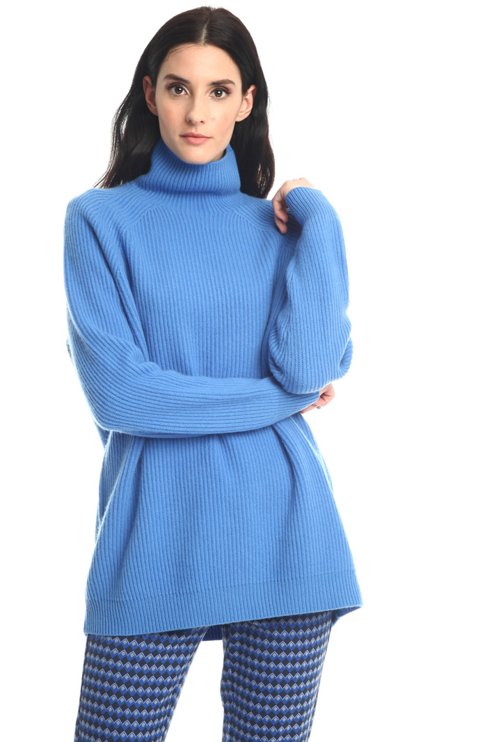 Turtleneck sweater in cashmere Intrend Turtleneck sweater in cashmere Intrend