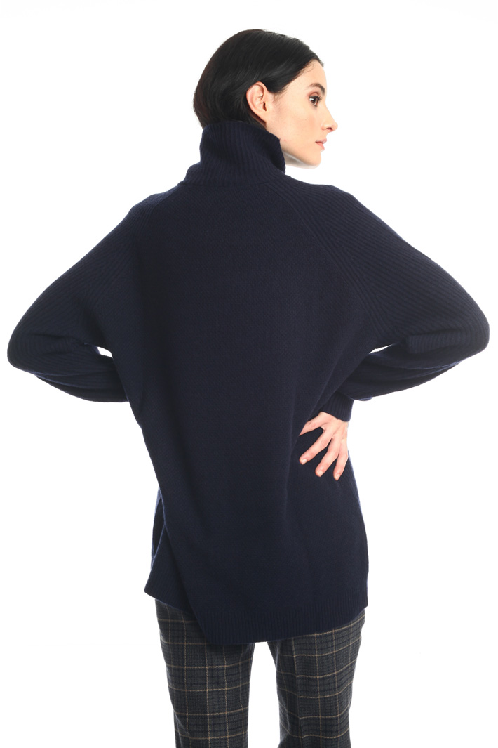 Turtleneck sweater in cashmere Intrend Turtleneck sweater in cashmere Intrend