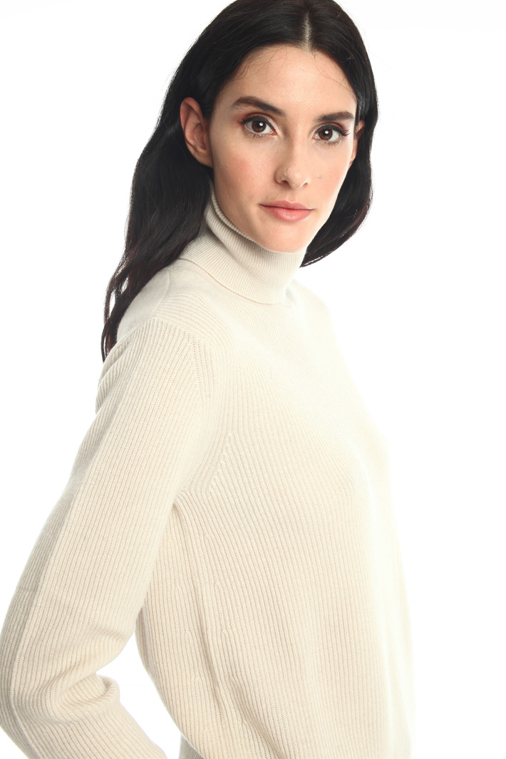 Cashmere and wool sweater Intrend Cashmere and wool sweater Intrend