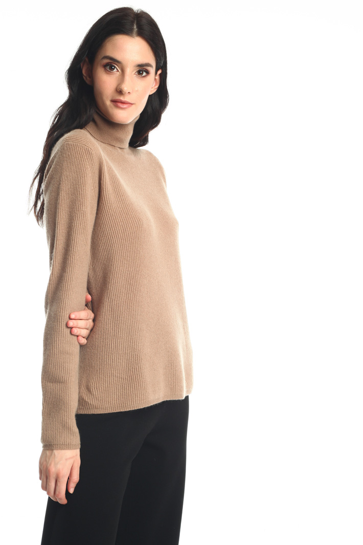 Cashmere and wool sweater Intrend Cashmere and wool sweater Intrend
