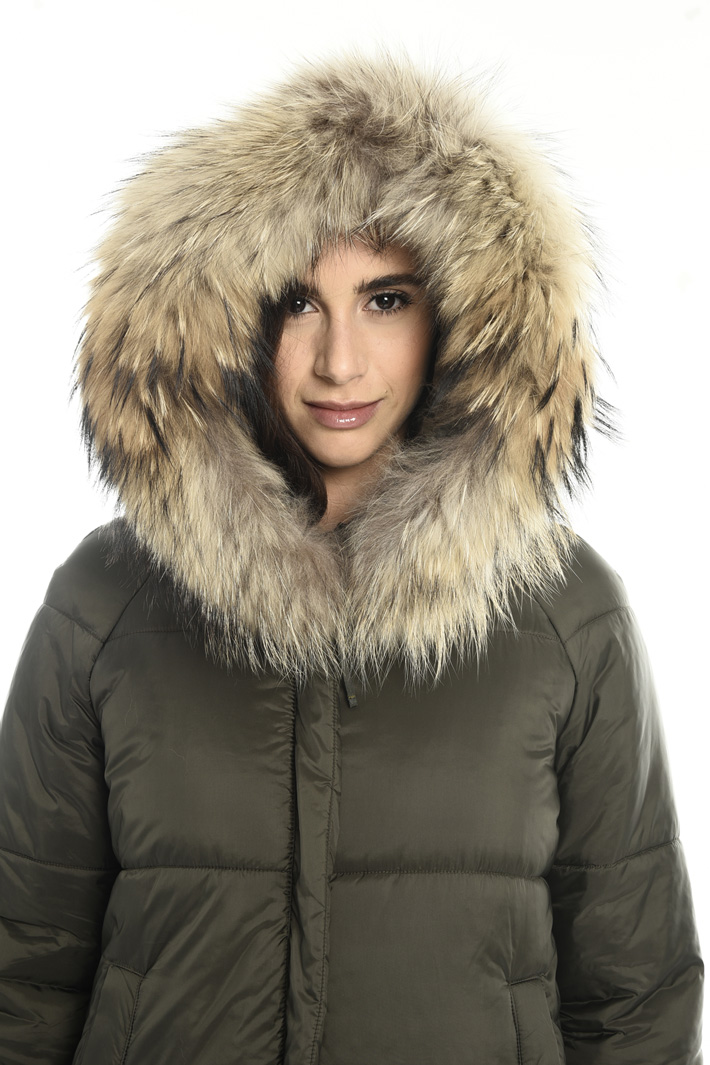 Hooded puffer coat Intrend Hooded puffer coat Intrend