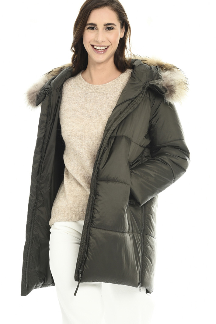 Hooded puffer coat Intrend Hooded puffer coat Intrend
