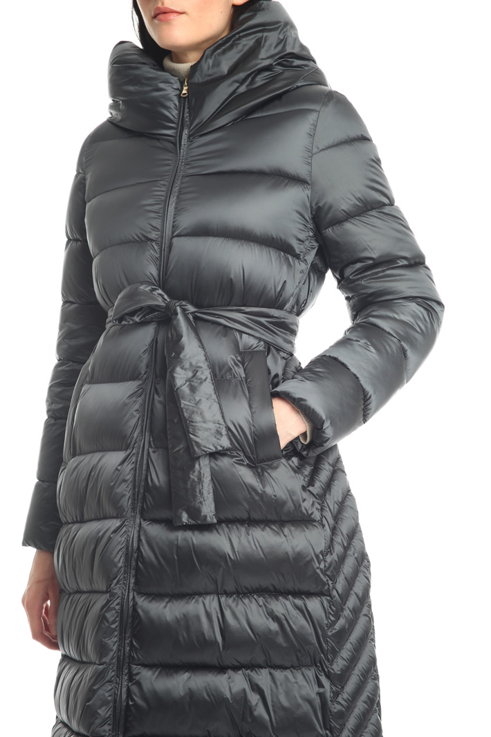 Long quilted coat Intrend Long quilted coat Intrend
