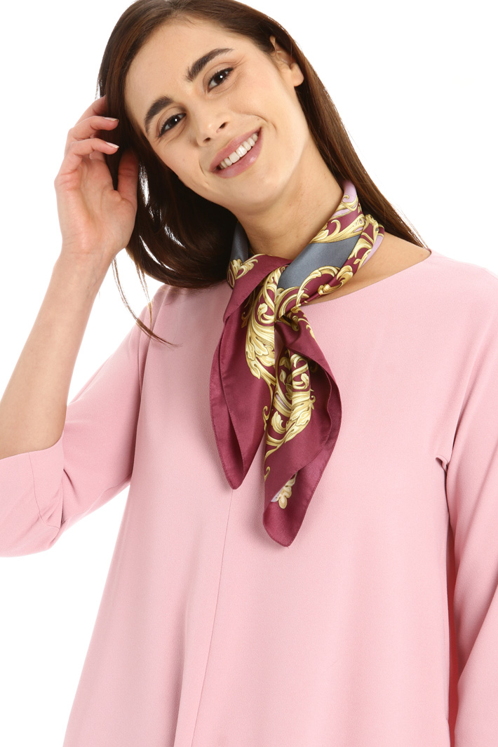 Pure silk foulard Intrend Pure silk foulard Intrend