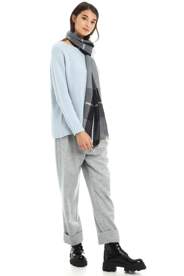 Fringed wool scarf Intrend Fringed wool scarf Intrend