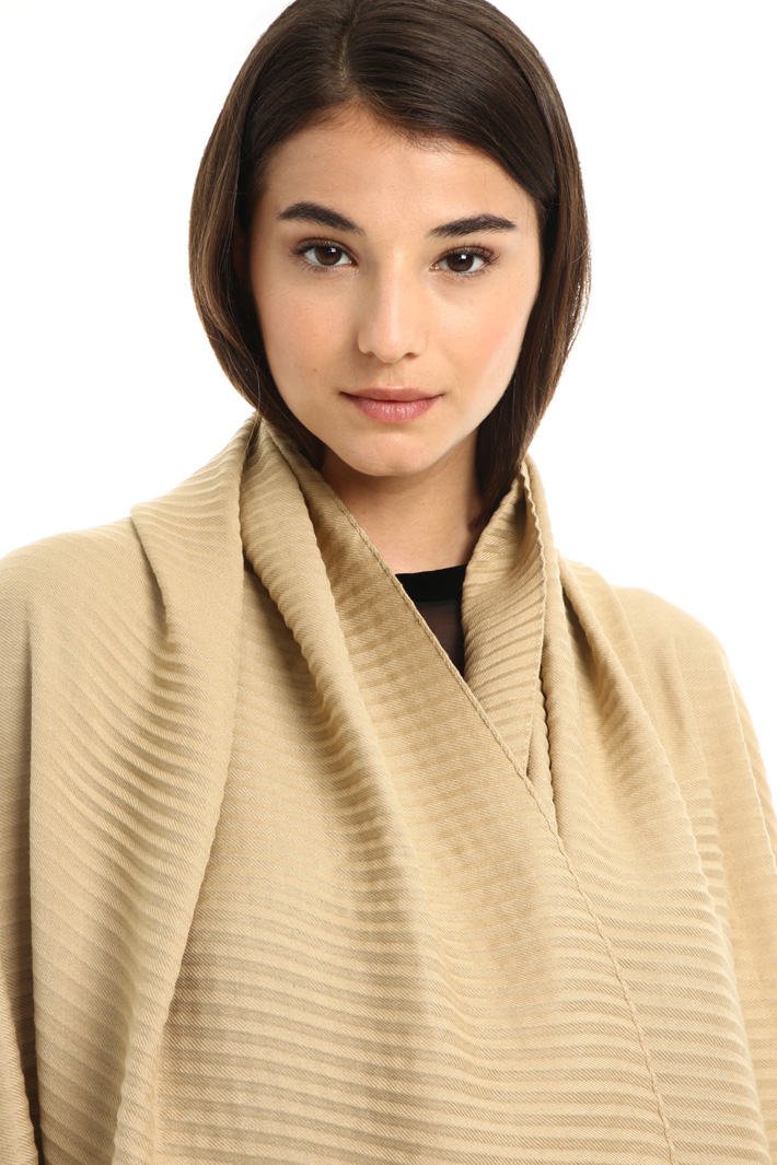 Pleated viscose scarf Intrend Pleated viscose scarf Intrend