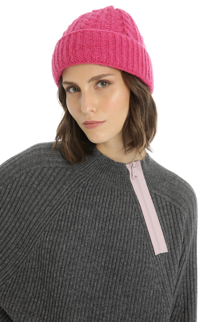 Mohair blend hat Intrend Mohair blend hat Intrend