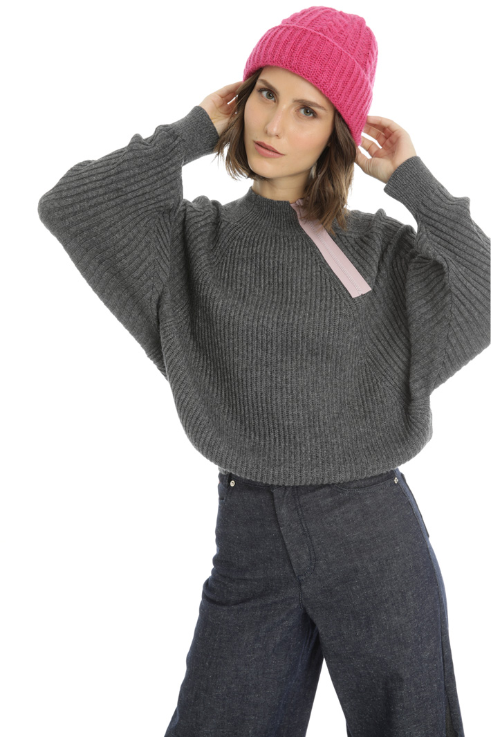 Mohair blend hat Intrend Mohair blend hat Intrend