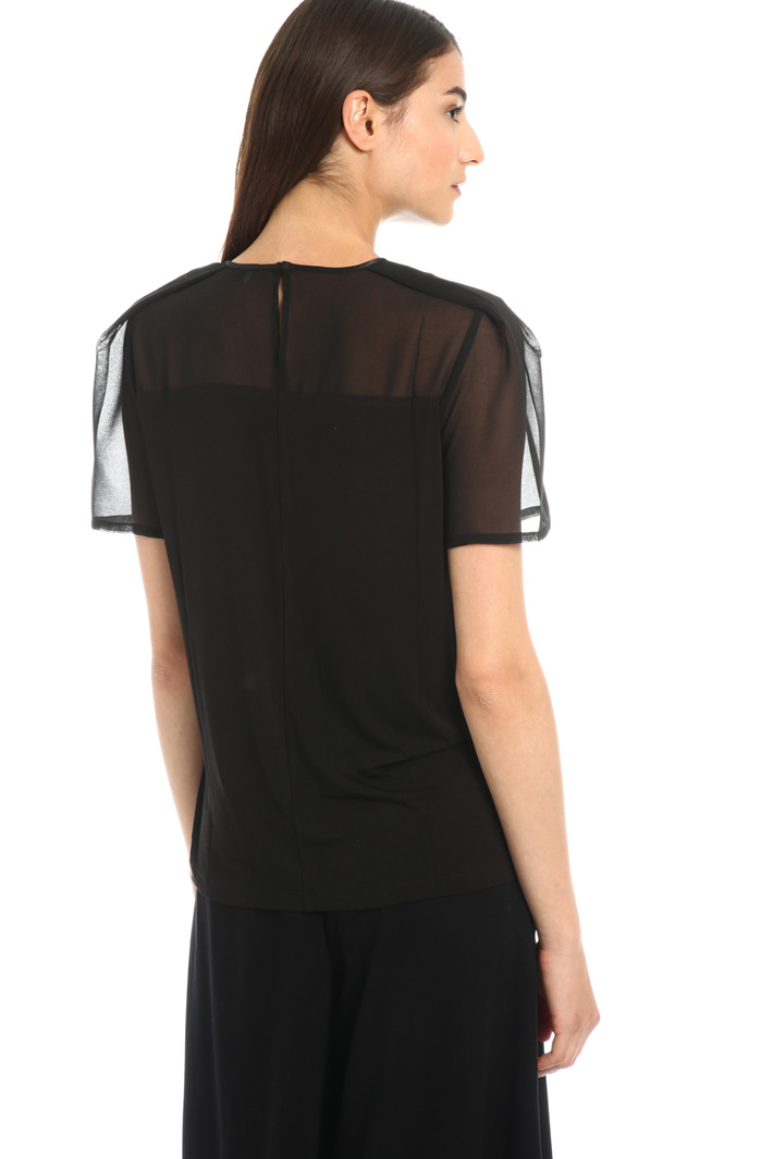 Jersey and crepe T-shirt Intrend Jersey and crepe T-shirt Intrend